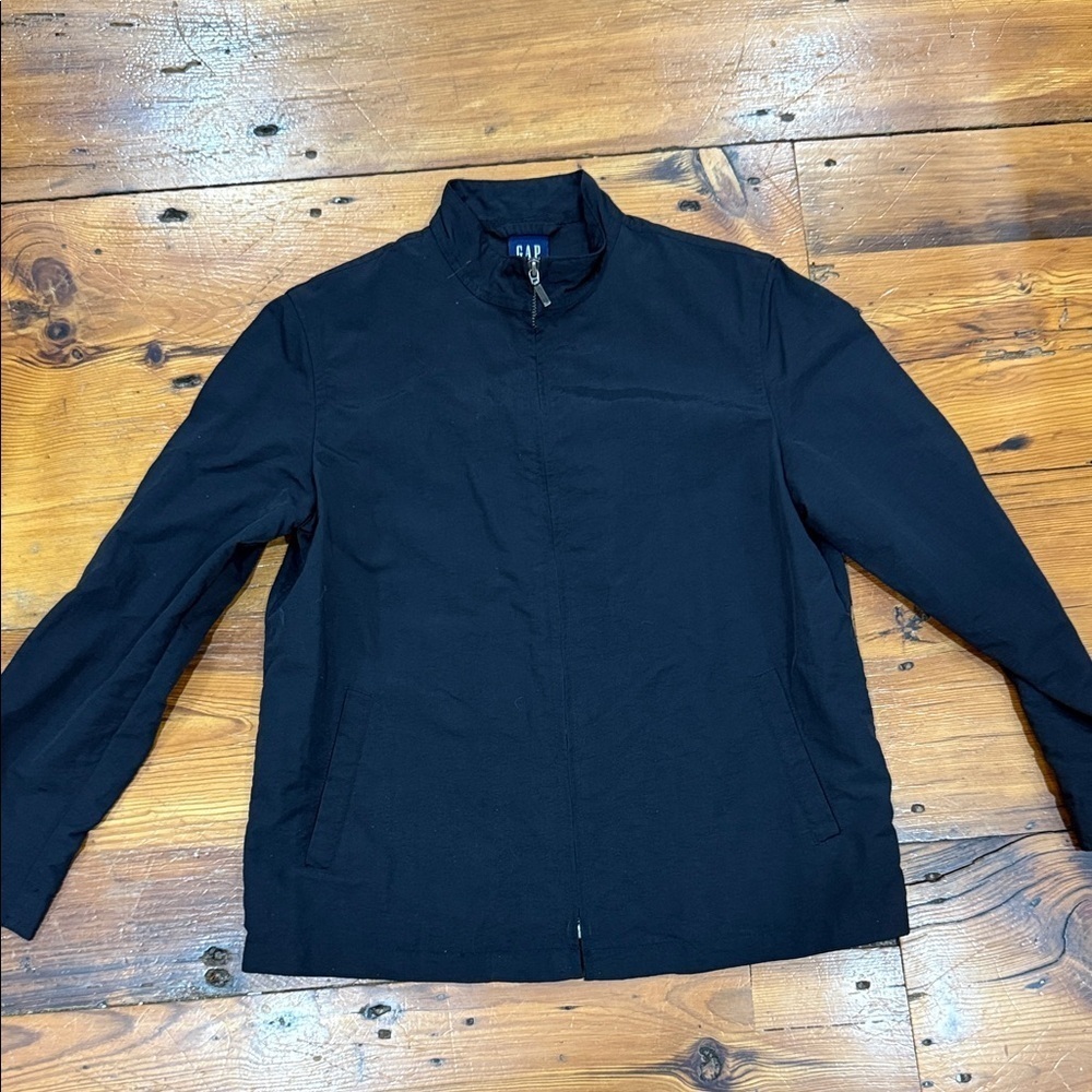 GAP Women’s Black Lightweight Rain Jacket size small
